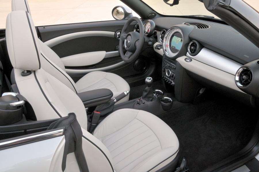  Mini Roadster 2012 года  (фото 45 из 395)